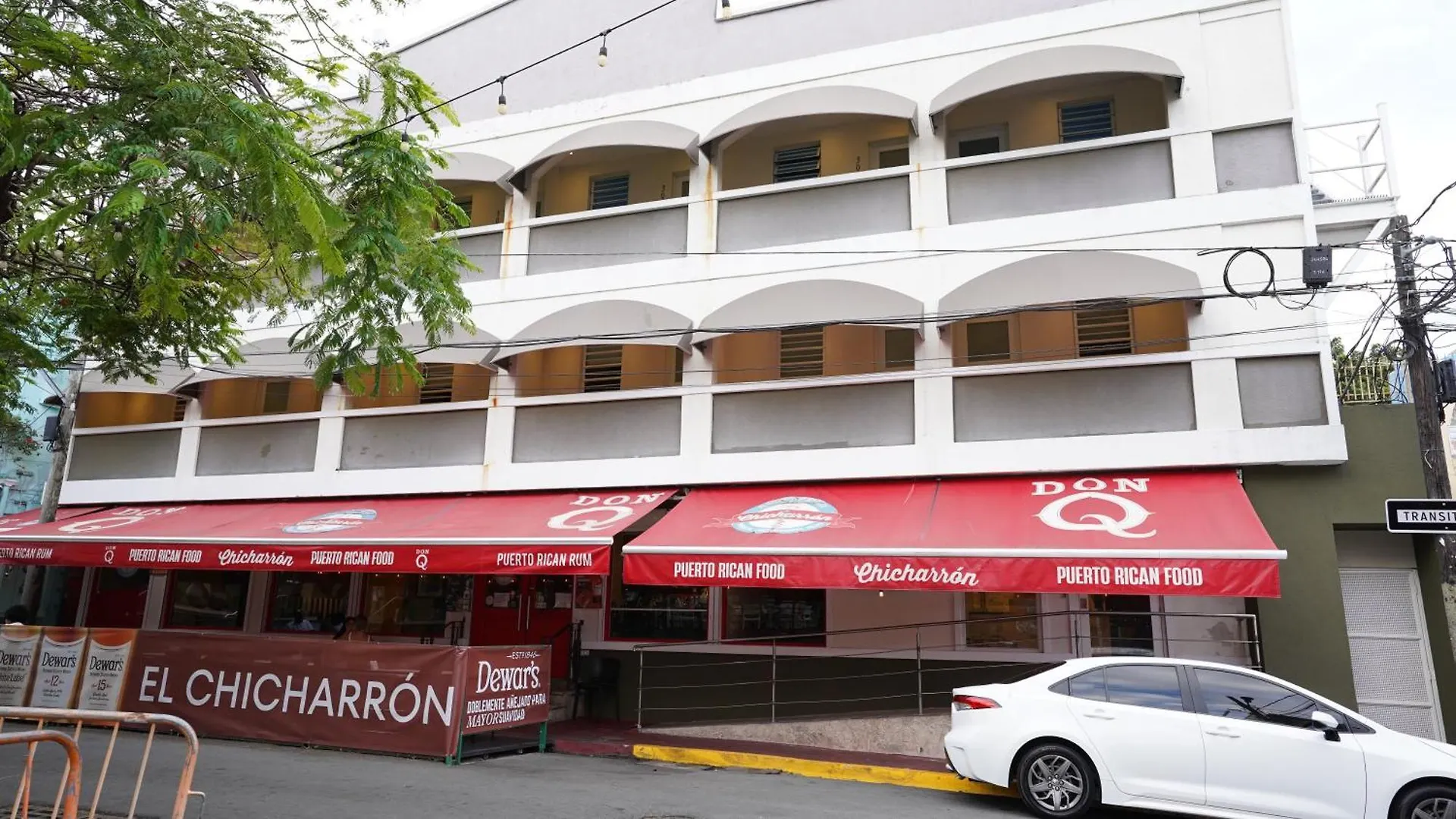 La Placita Suites Hotel-Suite 206 San Juan Aparthotel